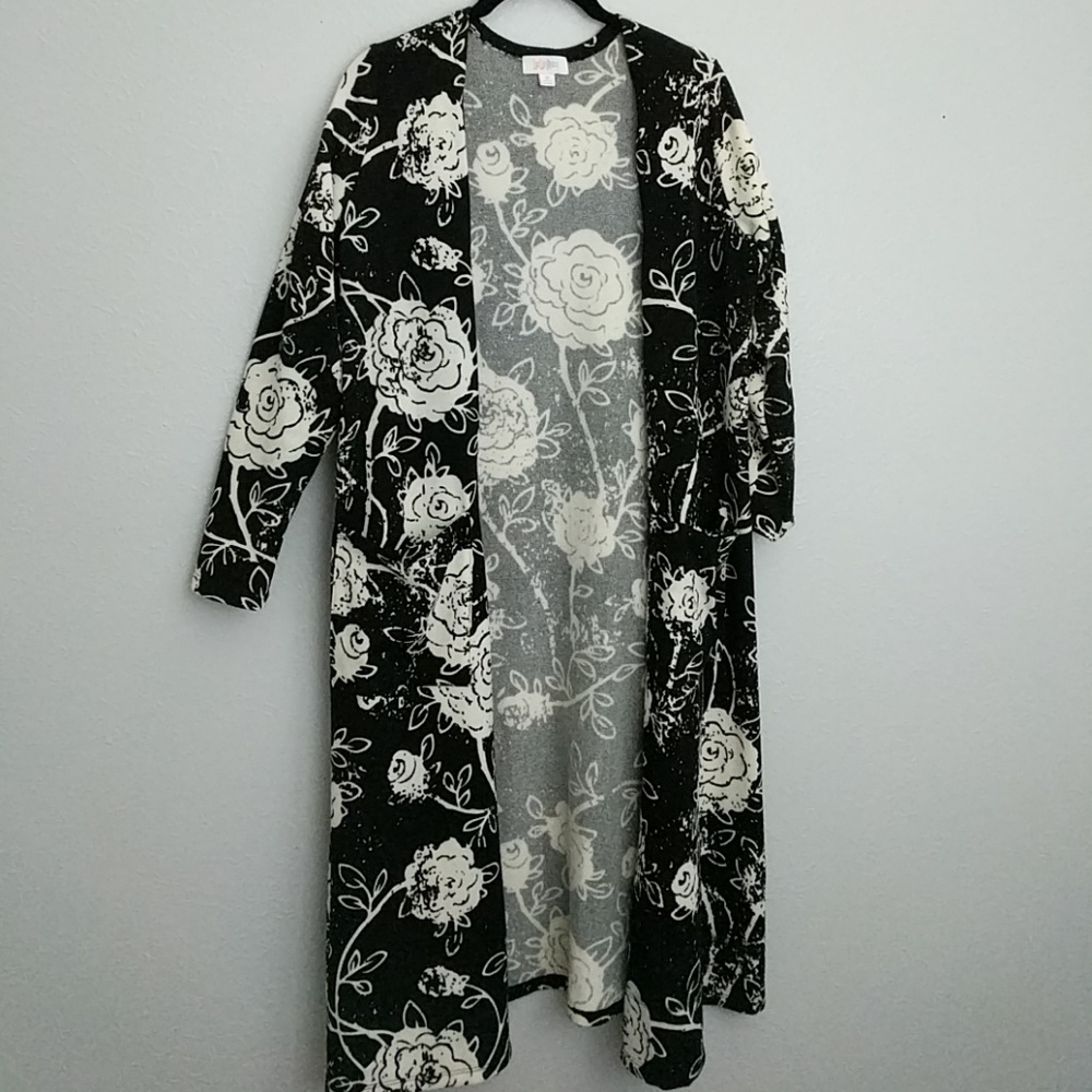 🚨 Unicorn Alert 🚨 LuLaRoe Sarah